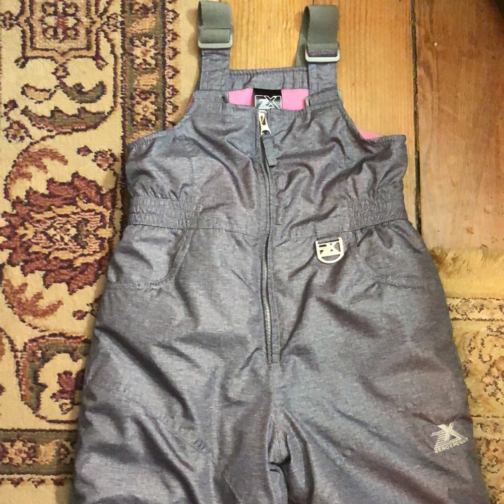 ZERO XPOSURE Size 4/5 Kids Youth Snowsuit Silver/Gray Pink 1-Pc Ski Winter NEW